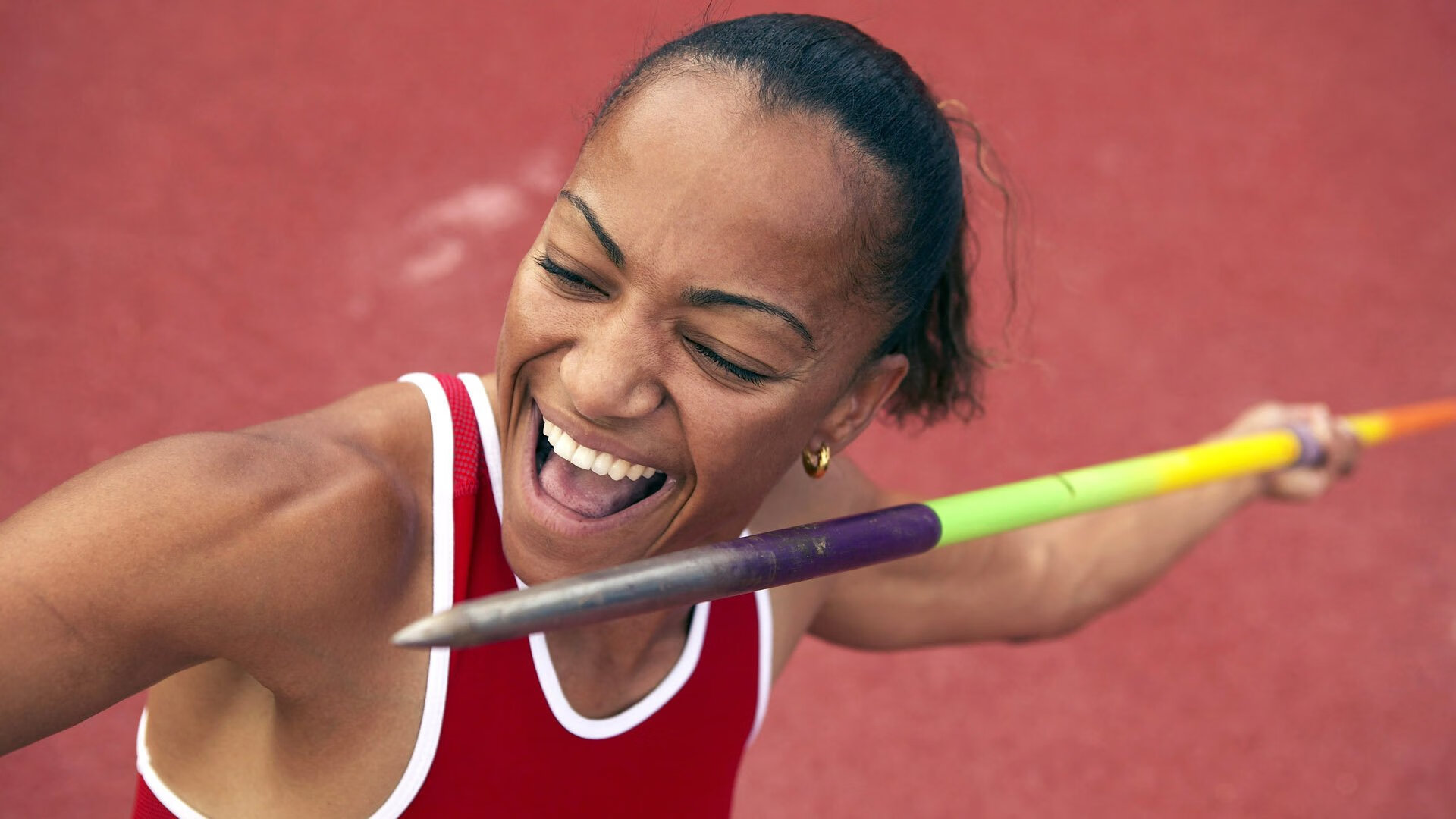 世界田径接力赛中国男女队均获奖牌，田径4×100接力世界纪录